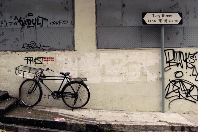 Hong Kong Food Tour: Central and Sheung Wan Districts - Key points at a glance