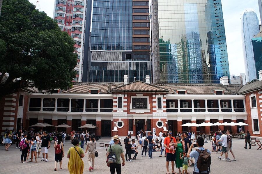 Hong Kong Heritage - Past to Present - Statue Square and the problem of limited space
