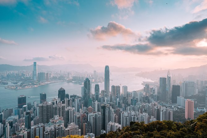 Hong Kong Insta-worthy Tour: Private & Custom with Local Guide - Signal Hill and the first look over Kowloon