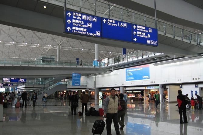 Hong Kong Island Orientation - Browsing Stanley Market for 45 minutes