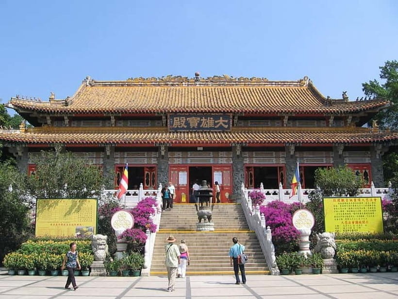 Hong Kong: Lantau VIP Priority Cable Car, Big Buddha & Tai O - Tai O fishing village and its stilt houses