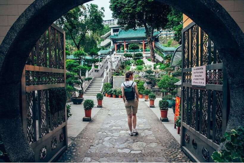 Hong Kong: Private Custom Tour with a Local Guide - What the guide can add to your trip
