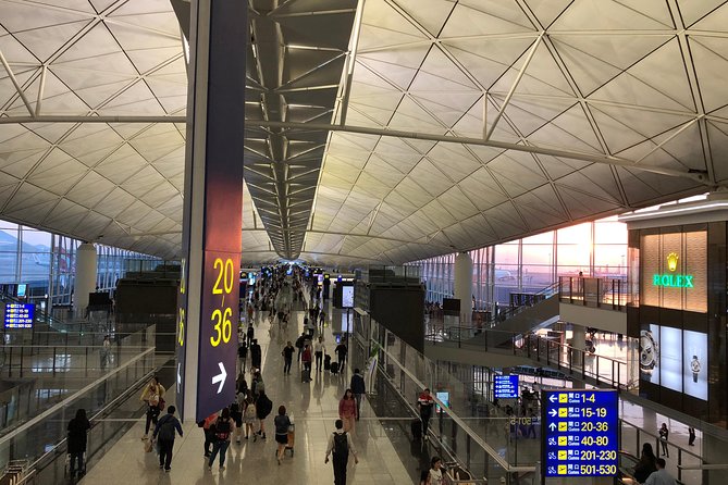 Hong Kong Private Departure Transfer: Hotel or Cruise Terminal to Airport - Cruise terminal pickups need extra care