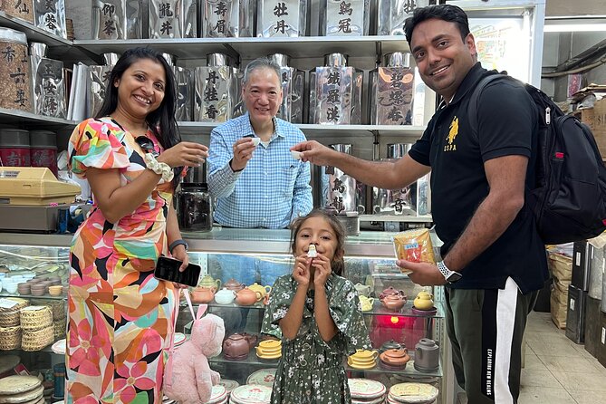 Hong Kong Private Food Tour with Michelin Street Food - Key points to know before you book
