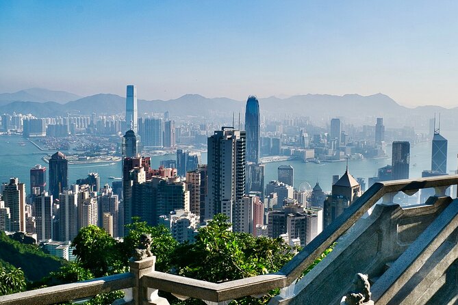 Hong Kong Private & Personalized Full-Day Tour with a Local Guide - Central, old shops, and creative side streets