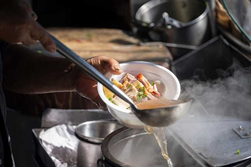 Hong Kong's Unforgettable Fishing and Cultural Immersion - Starting at Aberdeen Fisherman’s Wharf, Pier 6
