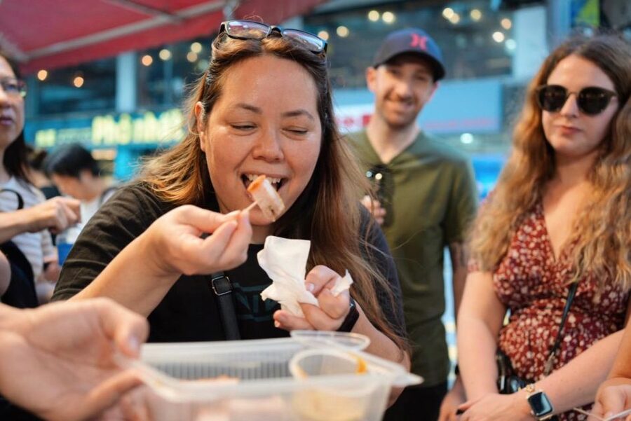 Hong Kong: Street Food Tour with Locals - Dim Sum and Wonton - BBQ pork, egg tarts and Hong Kong sweets