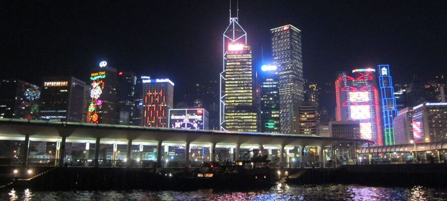 Hong Kong: Victoria Harbor Symphony Unlimited Drink Cruise - Is the Symphony of Lights cruise worth booking?