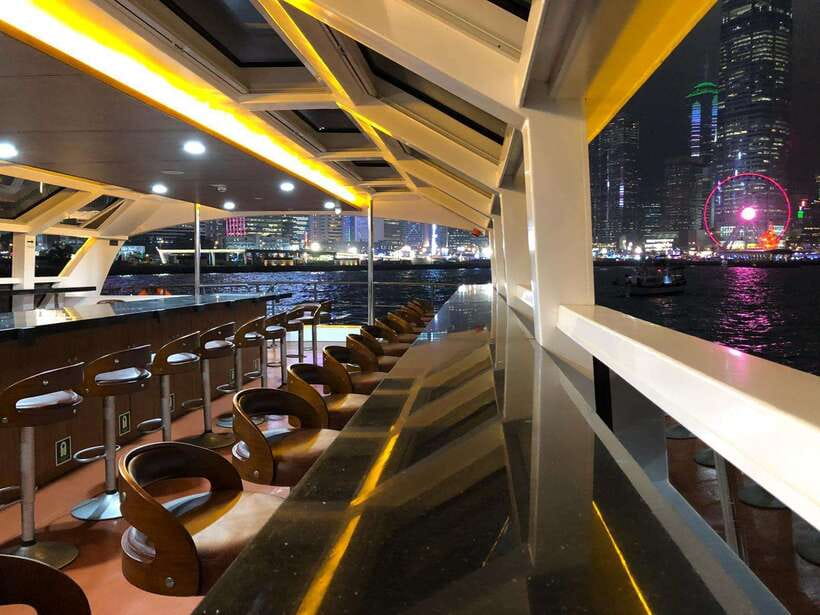 Hong Kong: Victoria Harbor Symphony Unlimited Drink Cruise - What the Victoria Harbour cruise is really like