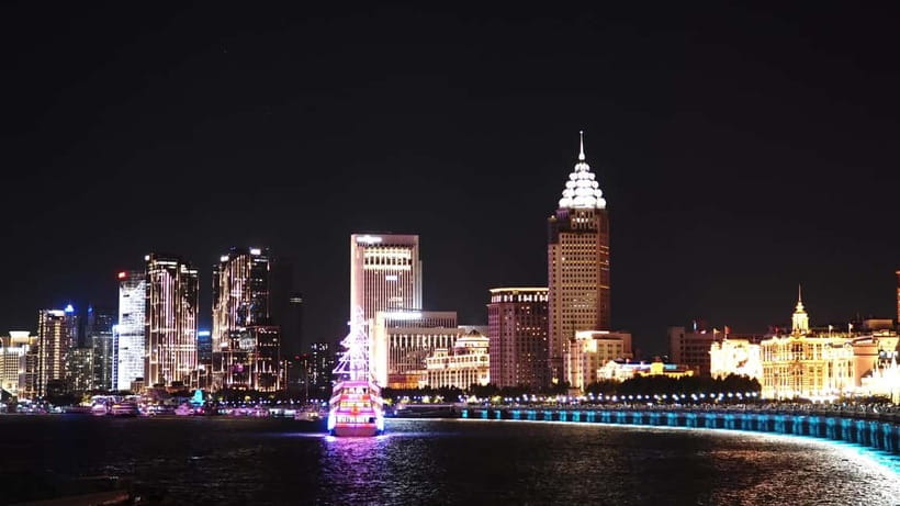 Huangpu Night Cruise: Cozy Vibe & Modern Shanghai Glow - The boats are not all the same