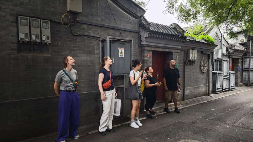 Hutong Walking Tour: Discover Real Beijing without Crowds - Miaoying Temple and the final stretch