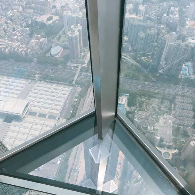 Iconic Shenzhen Skyscraper - Ping An Finance Center - How long to allow and what you receive
