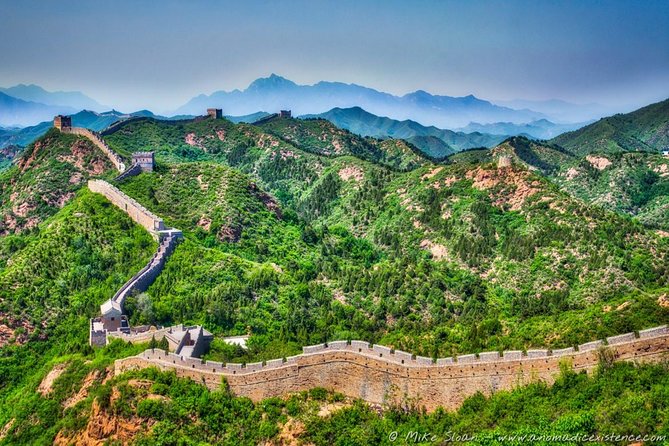 Jinshanling Great Wall Day Trip: Transfer or Guided Service - Service details that make the day easier