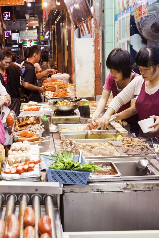 Kowloon: Private Night Markets & Street Food Experience - Dundas Street and the gaai