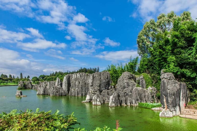 KunmingStone Forest Private Tour:Scenic Walks+Guide Insights - Key points to know before booking
