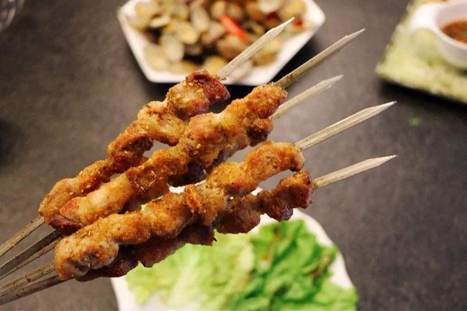 Late Night Food Tour in the Shanghai's French Concession - Starting in Xintiandi with a proper first meal