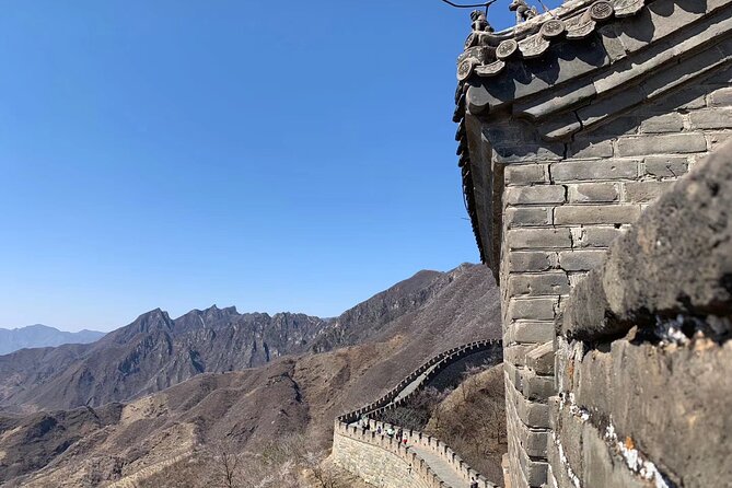 Layover Trip to Great Wall with English Driver in Beijing - Meeting Yvonne at Capital Airport