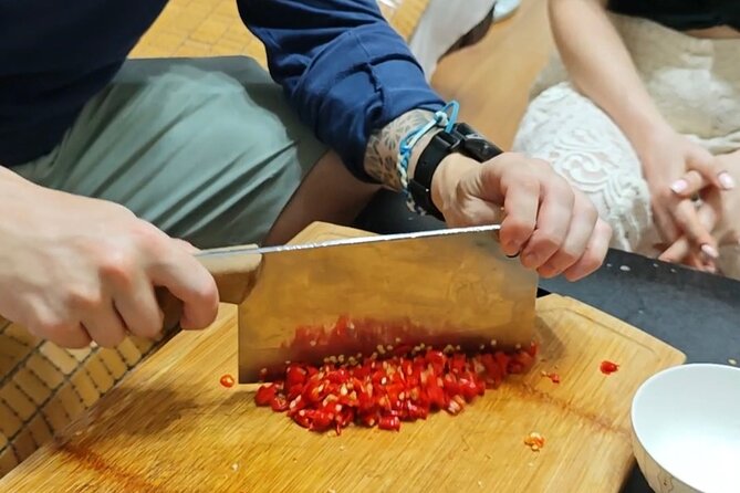Learn cold noodle and wolf-teeth potato at local home - Making wolf-teeth potatoes from scratch