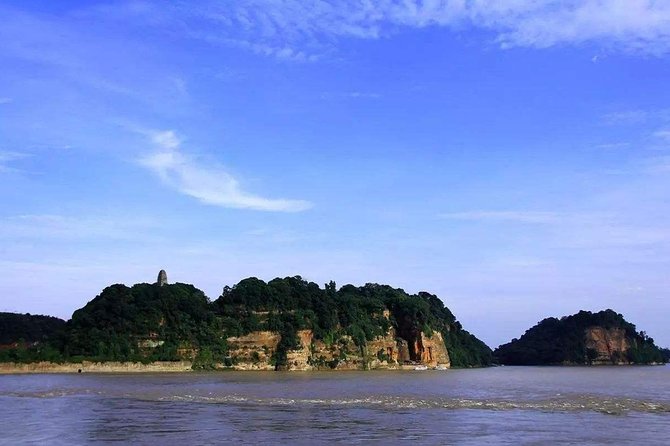 Leshan Giant Buddha Day Tour - What your private car changes