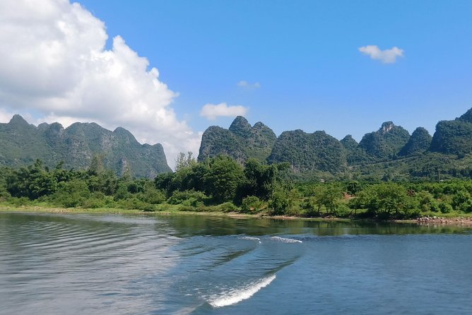 Li River Cruise ticket from Guilin to Yangshuo with pickup - Lunch on the boat