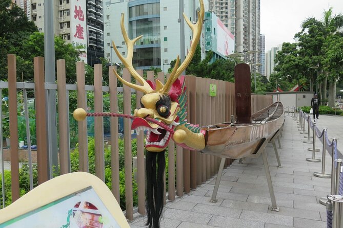 Lunar New Year Preparation Group Tour - Hong Kong Island - Group size, pace, and practical comfort