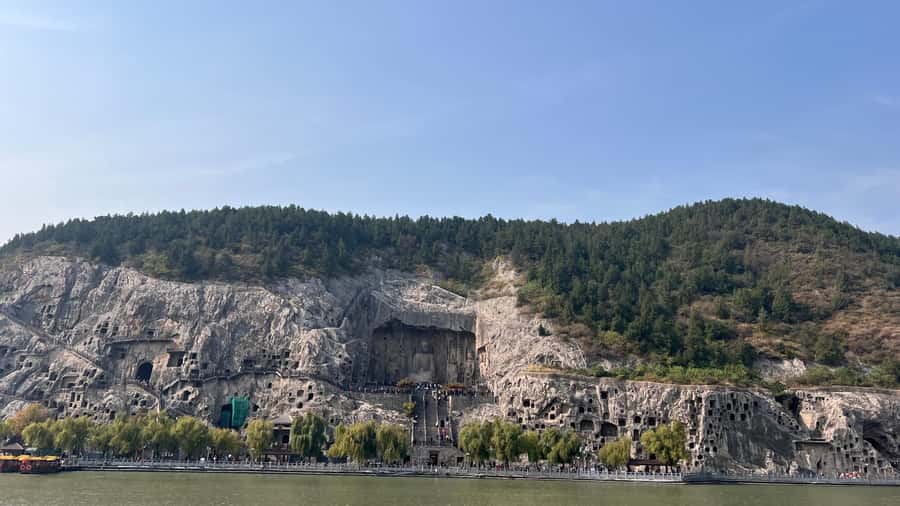 Luoyang: Day tour from Xian or LuoYang with tickets options - Should you book this Longmen and Shaolin tour?