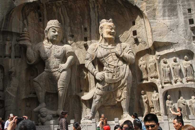 Luoyang: Longmen Grottoes Optional Tours or Tickets Only - The optional boat view