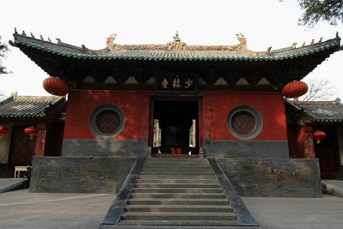 Luoyang Private Day tour to Longmen Grottoes and Shaolin temple - Shaolin Temple: monastery, pagodas, and Kung Fu