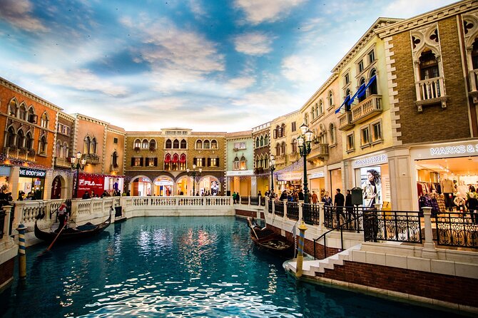 Macau Highlights & Culture Day Trip from Hong Kong with Pickup - Macau Tower and the included buffet lunch