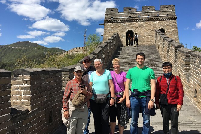 Mini Group: Beijing Forbidden City Tour with Great Wall Hiking at Mutianyu - Lunch and the road to Mutianyu