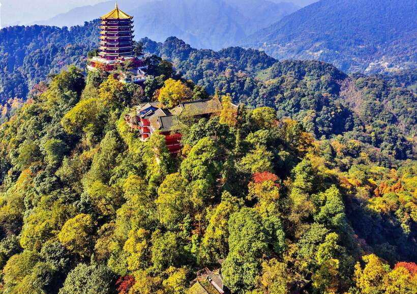 Mount Qingcheng Tour: Explore Serene and Sacred Taoist Site - Choosing Front Mountain or Back Mountain
