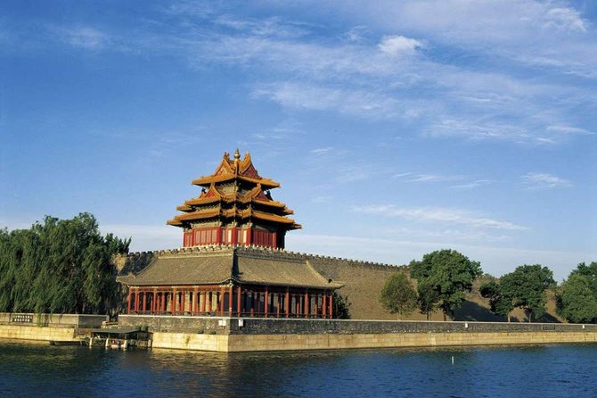 Mutianyu Great Wall and Forbidden City Private Tour with Options - The Private Car Versus the Full Guide Option