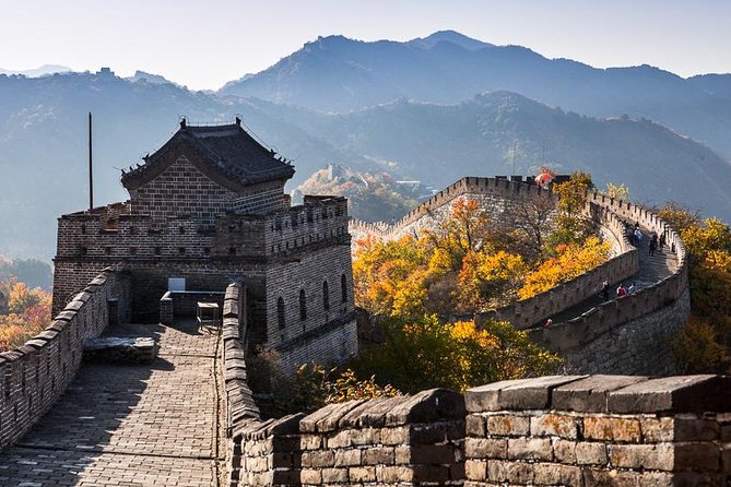 Mutianyu Great Wall and Summer Palace Private Day Trip with Lunch - The private vehicle is worth more than it first appears