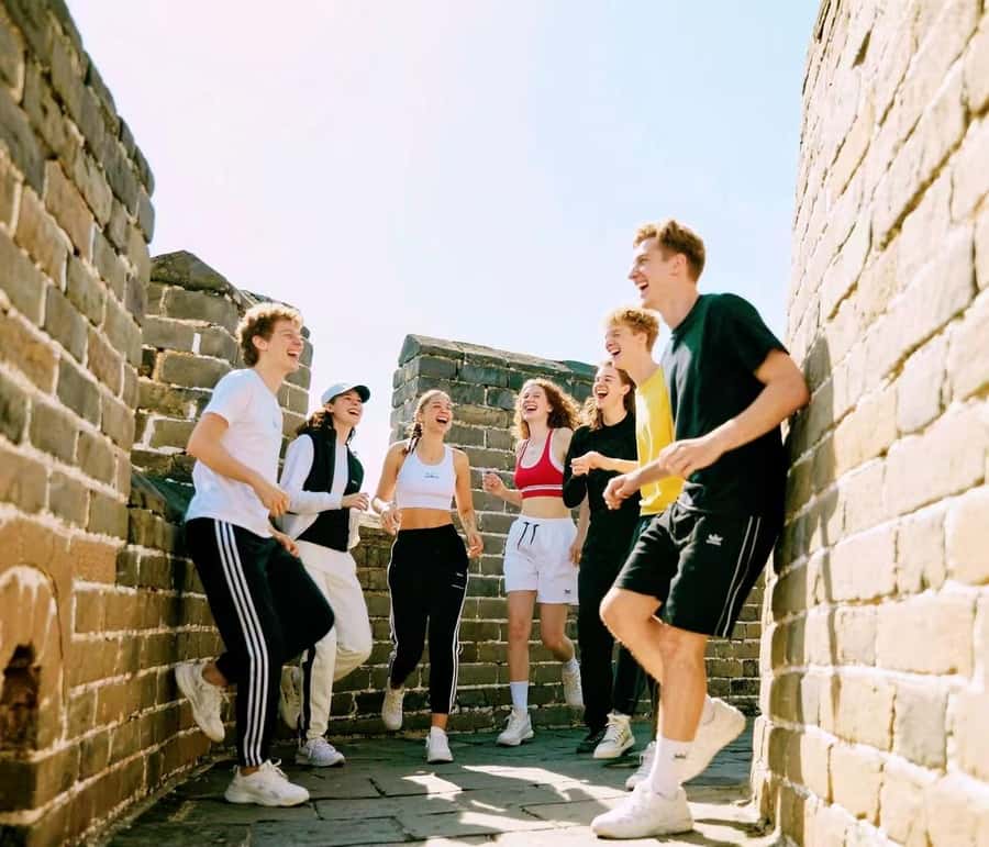 Mutianyu Great Wall Bus Trip+Ticket 7/8/9/10/13/13:30/15:30 - What the guides add on selected packages
