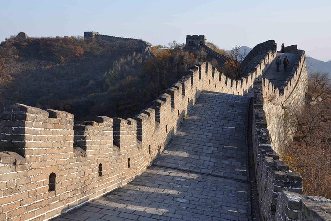 Mutianyu Great Wall Private Day Tour With English-Speaking Driver - Arriving at Mutianyu Great Wall