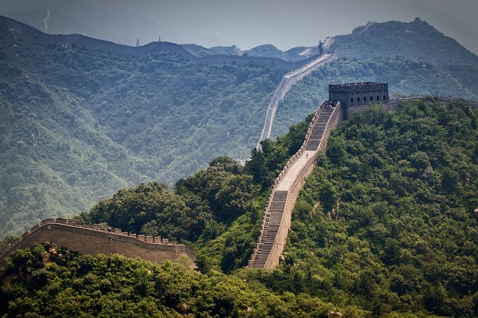 Mutianyu Great Wall Private Tour, VIP Fast Pass - What the guide adds to the day