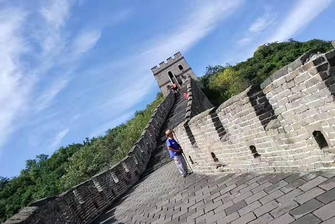 Mutianyu Great Wall Private Tour with Best English Speak Driver - Communication and personal help