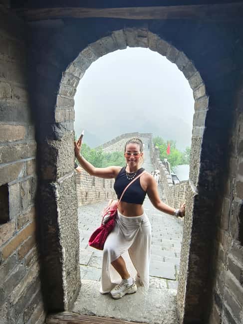 Mutianyu Great Wall Private Tour with English Driver - Arriving at the Mutianyu entrance