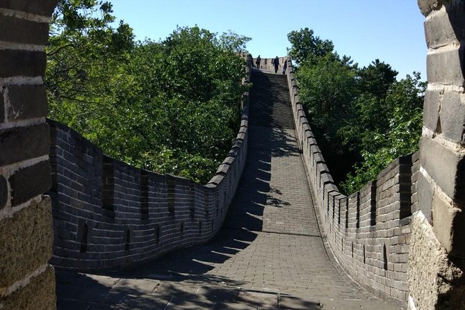 Mutianyu Great Wall, Tiananmen Square & Forbidden City Day Tour - Lunch Breaks Up the Long Transfer Into Beijing