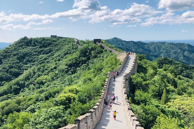 Mutianyu Great Wall Ticket with Driver Service - Riding the included cable car