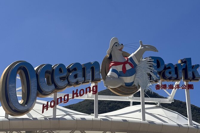 Ocean Park Full-Day Coach Tour with Hotel Pickup in Kowloon Area from Hong Kong - Amazon River and the rainforest animals