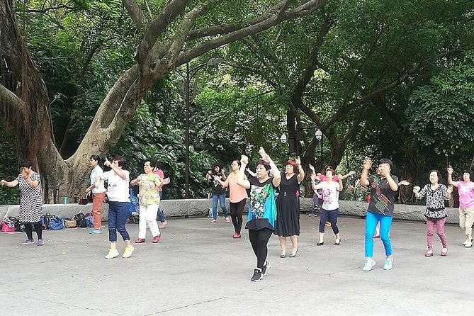 Old Guangzhou Backstreet Alley Local Market Walking Private Tour - Shangxiajiu Pedestrian Street, where locals shop