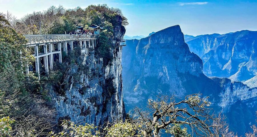 One Day Mini Group Tour to Glass Bridge and Tianmen Mountain - What the $99 price covers