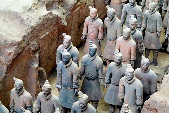 One Day Xian Private Tour: Warriors, City Wall, Everbright City - Private transport makes the schedule work