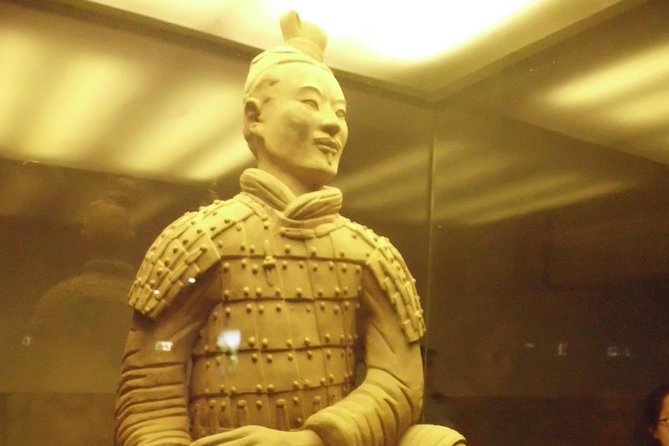 One Day Xian Terracotta Warriors Tour from Beijing Including Round Trip Airfares - Three hours with Qin’s buried army