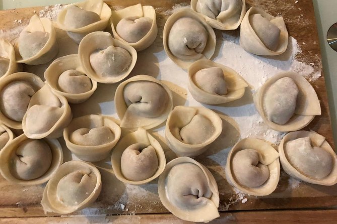 Organic Chinese Dumpling Class with Market Walk - Key points at a glance