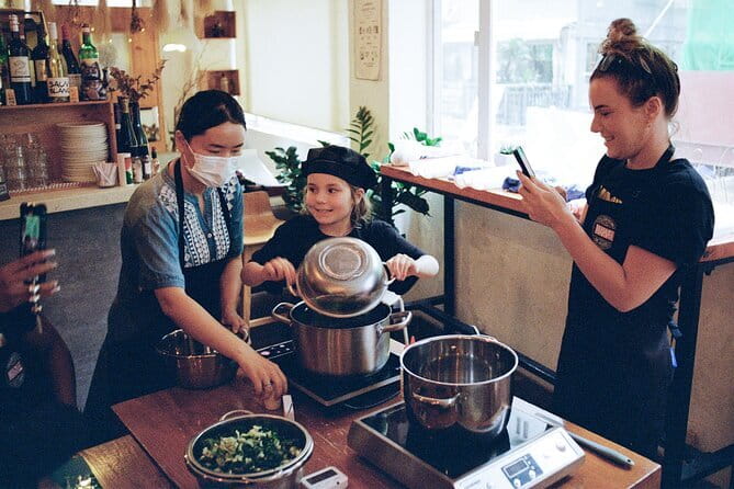 Organic Combo Dumplings & Xiao Long Bao Class with Market Walk) - Folding the second dumpling style