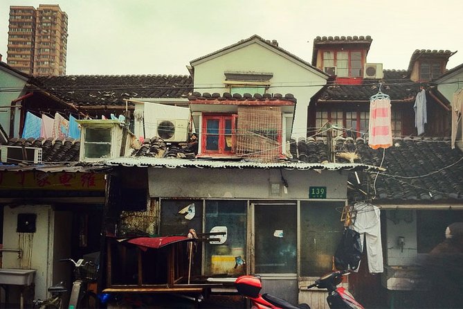 Private 2-Hour Shanghai Lanes and Alleyways Walking Tour - Starting on South Xizang Road