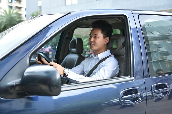 Private Arrival Transfer: Shanghai Pudong Airport (PVG) to Hotel - Meeting your driver after baggage claim