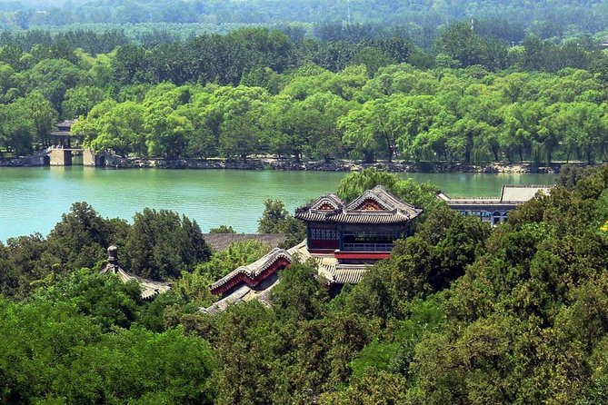 Private Beijing Day Tour : Summer Palace And Temple of Heaven - Guide quality and the private-tour advantage